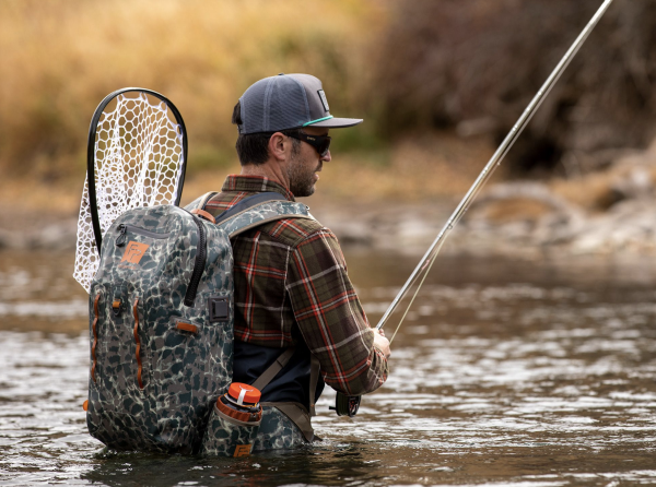 Fishpond Thunderhead Water Bottle Holder Action Fishpond Thunderhead Water Bottle Holder Action
